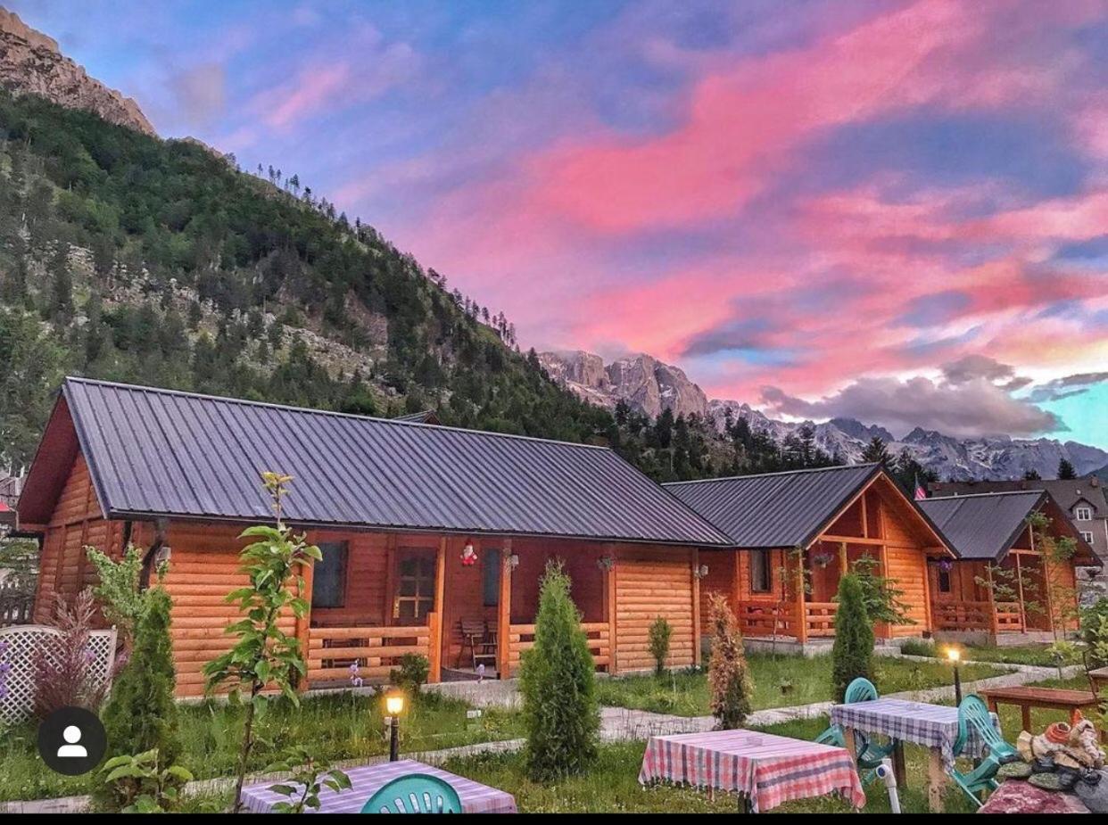 Villas-Freskia Valbona Eksteriør bilde